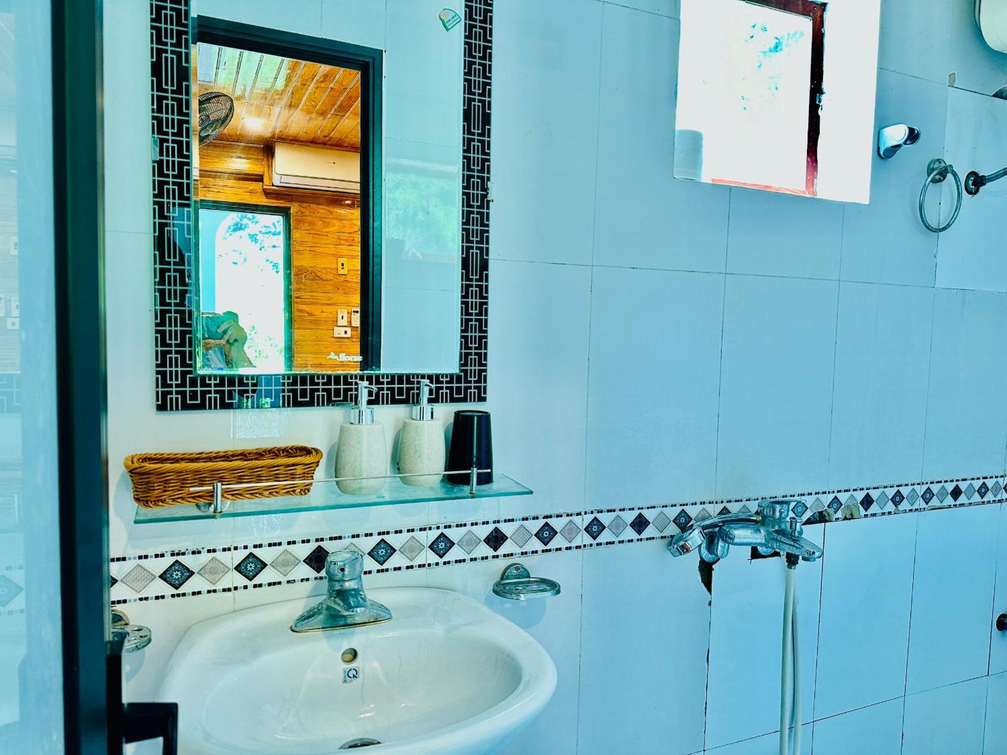 Cao Thach Homestay Ninh Binh Bagian luar foto